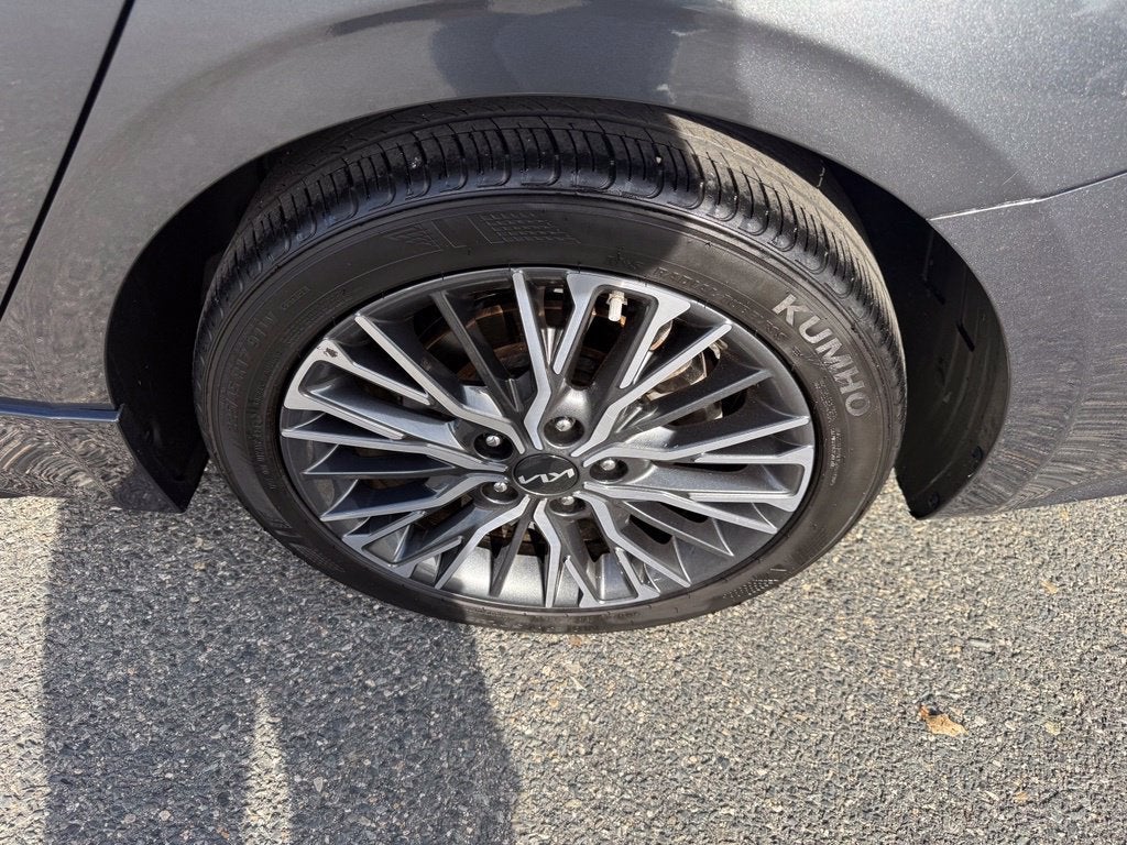 2024 Kia Forte GT-Line Premium package