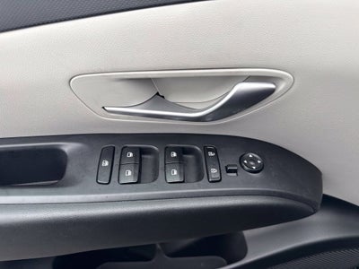 2024 Hyundai TUCSON SE