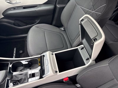 2024 Hyundai TUCSON SE