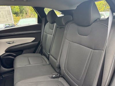 2024 Hyundai TUCSON SE