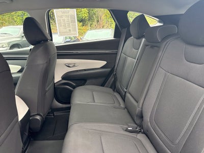 2024 Hyundai TUCSON SE