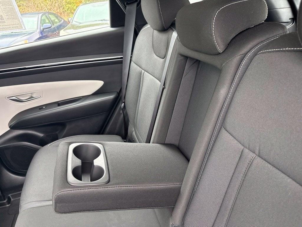 2024 Hyundai TUCSON SE