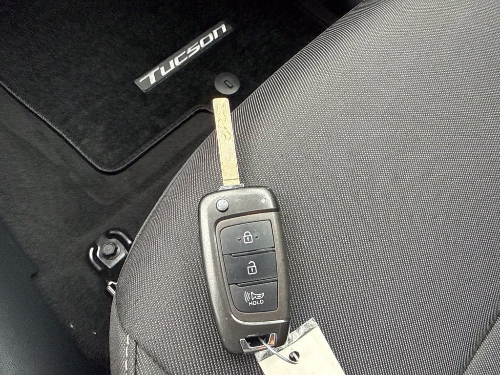 2024 Hyundai TUCSON SE