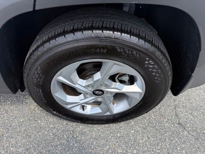 2023 Hyundai TUCSON SE