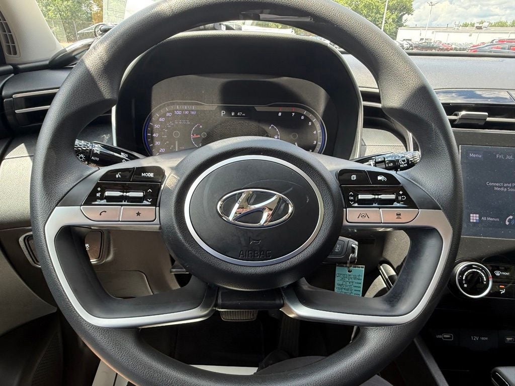 2023 Hyundai TUCSON SE