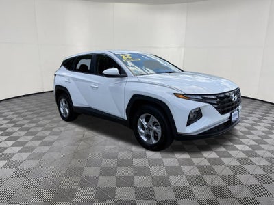 2023 Hyundai TUCSON SE
