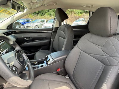 2023 Hyundai TUCSON SE