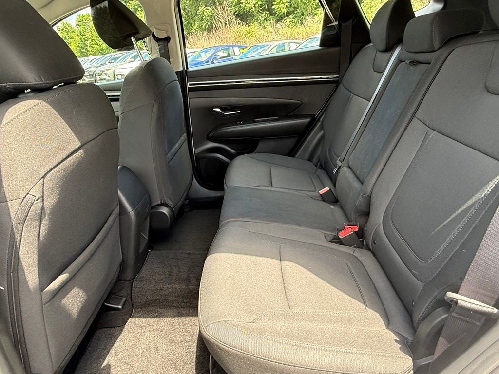 2023 Hyundai TUCSON SE
