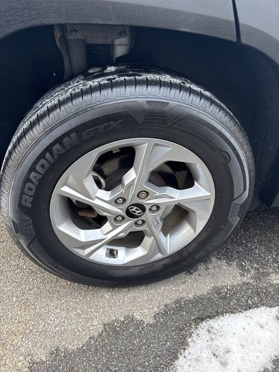 2022 Hyundai TUCSON SE