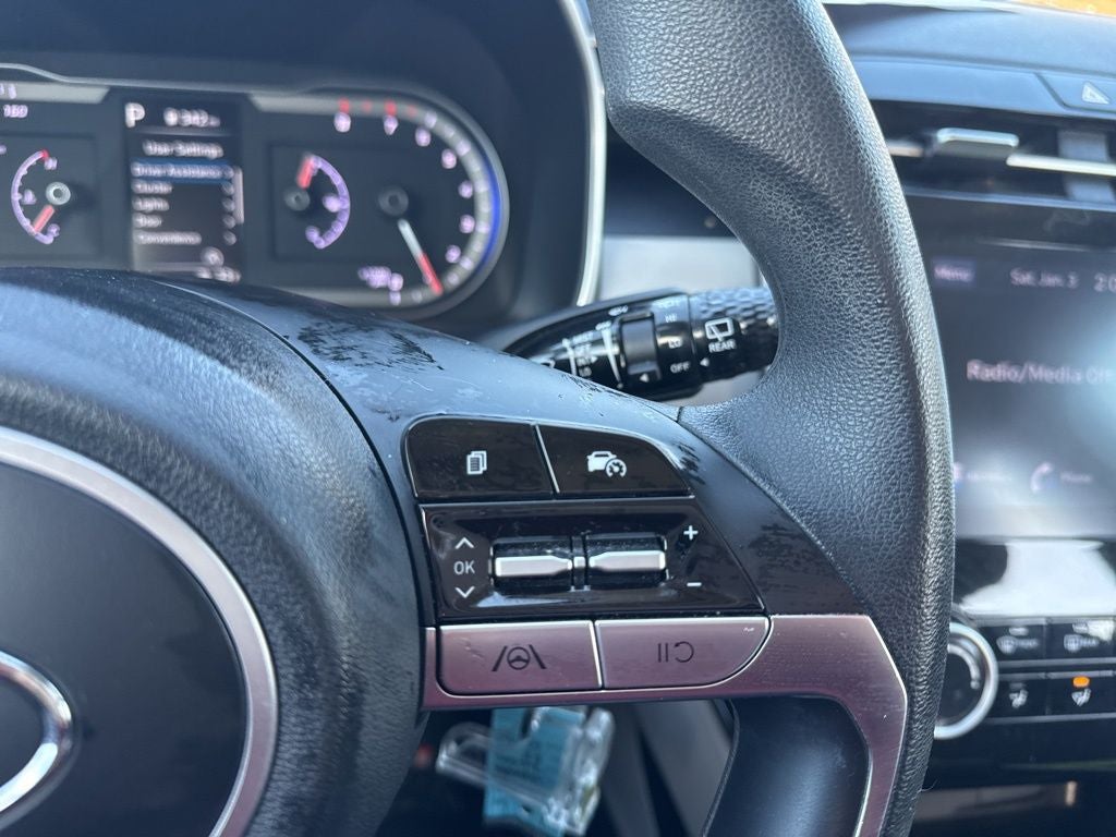 2022 Hyundai TUCSON SE