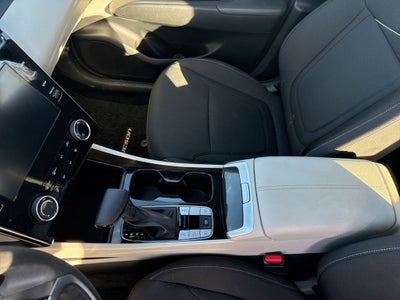 2022 Hyundai TUCSON SE