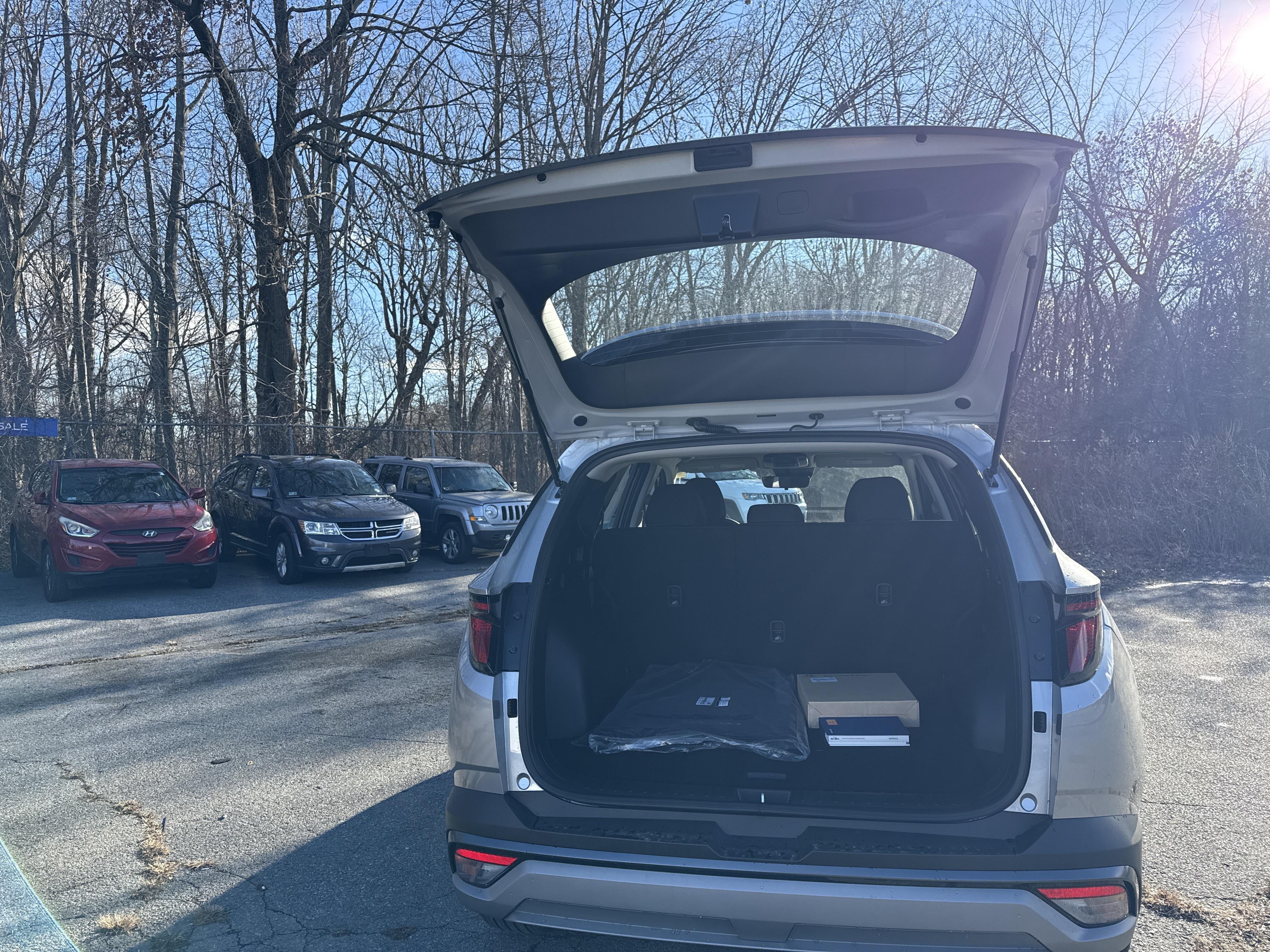 2026 Hyundai TUCSON SE