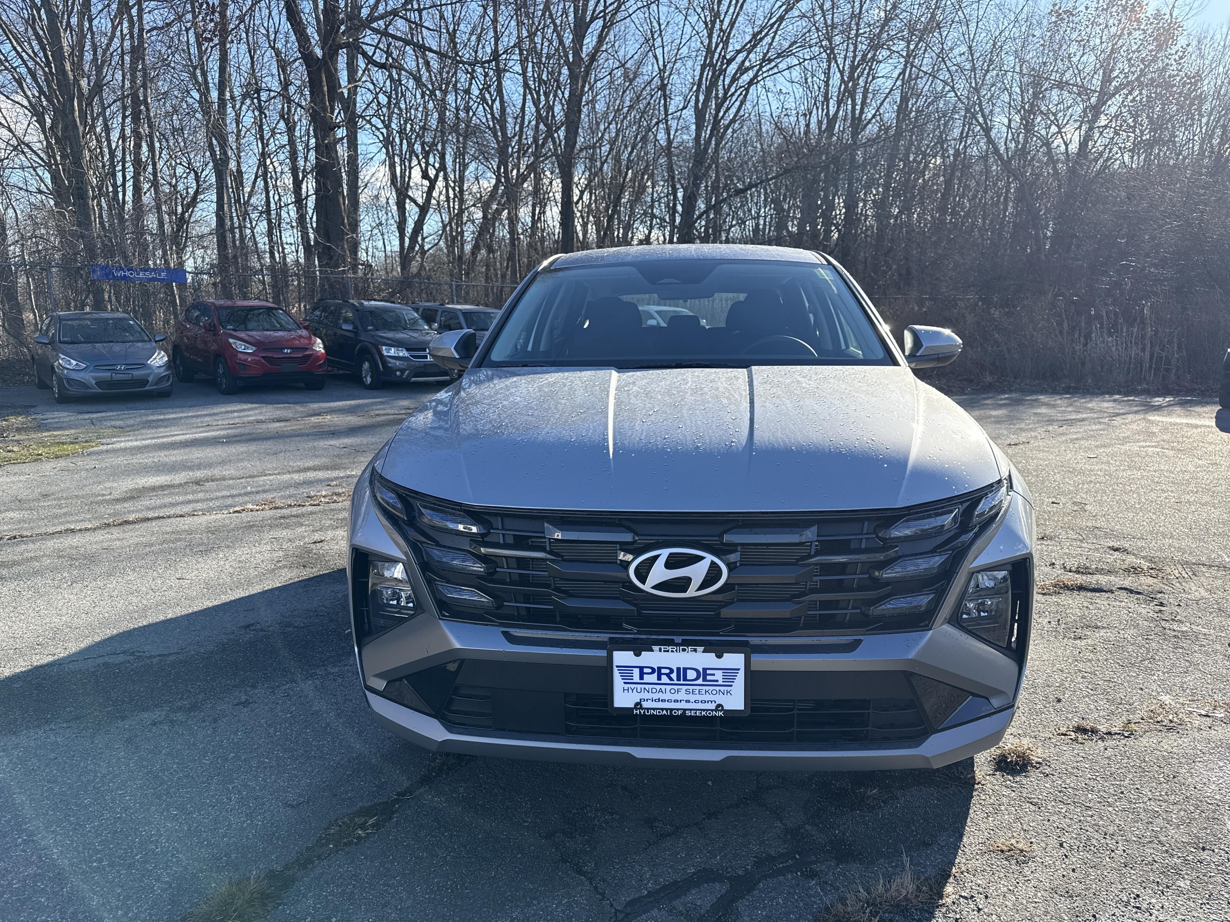 2026 Hyundai TUCSON SE