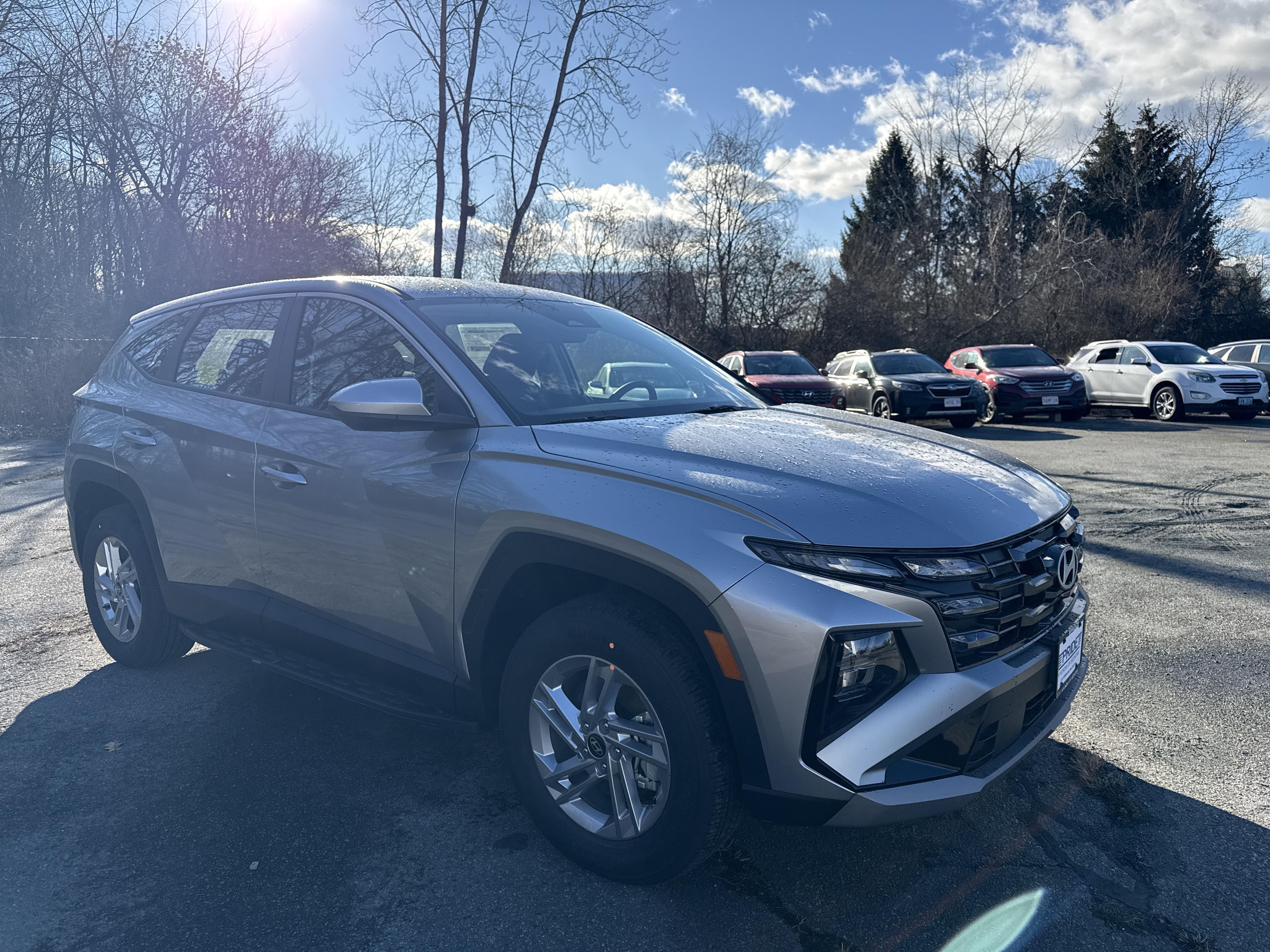 2026 Hyundai TUCSON SE