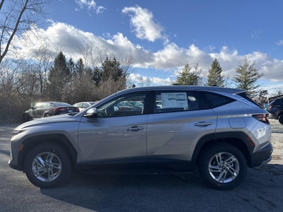 2026 Hyundai TUCSON SE