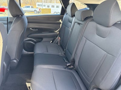 2026 Hyundai TUCSON SE