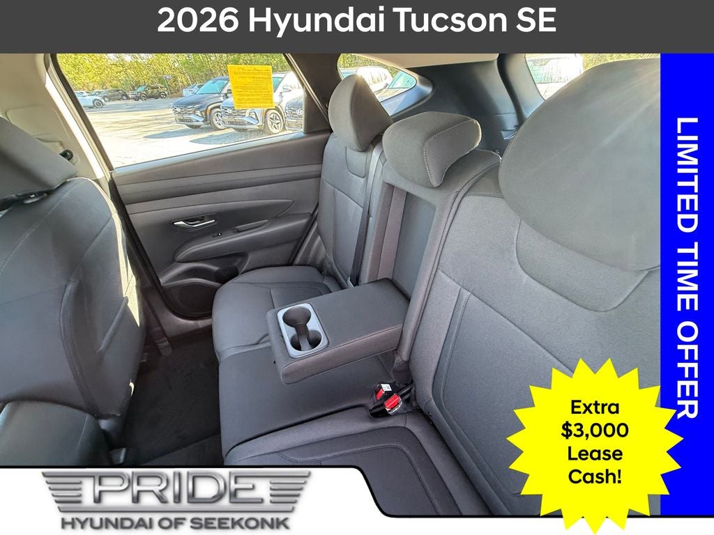 2026 Hyundai TUCSON SE