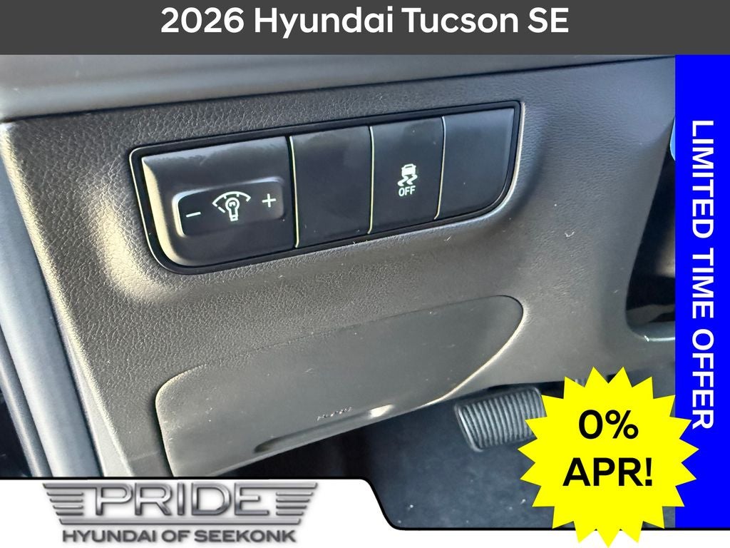 2026 Hyundai TUCSON SE