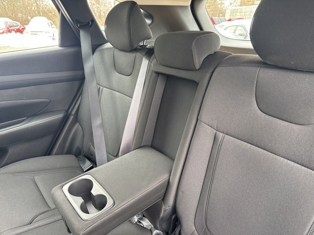 2026 Hyundai TUCSON SE