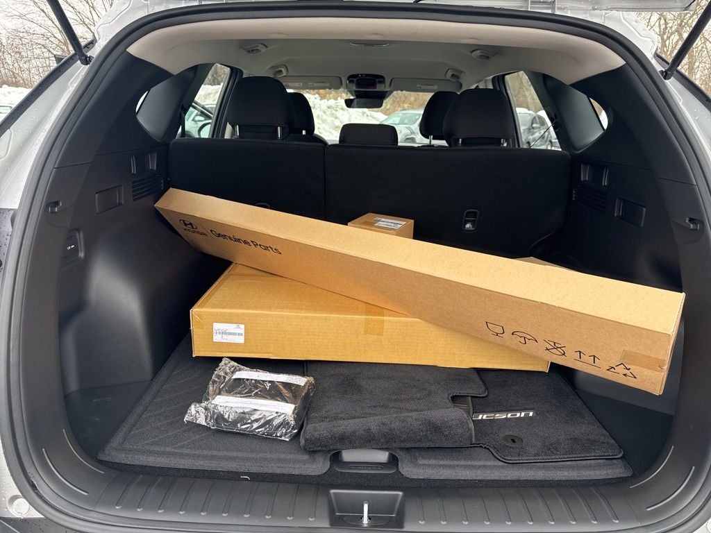 2026 Hyundai TUCSON SE