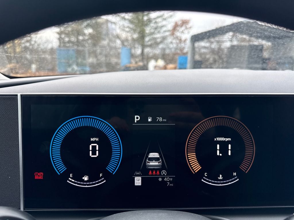 2026 Hyundai TUCSON SE