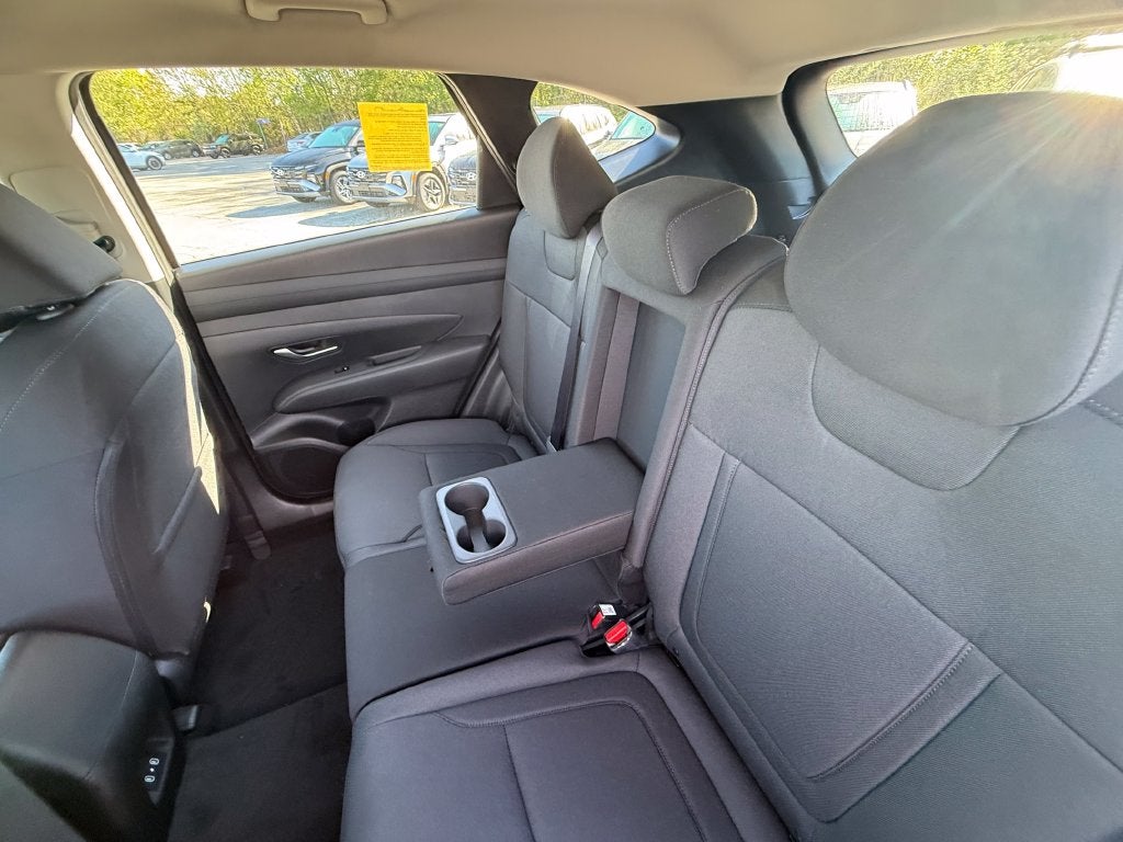 2026 Hyundai TUCSON SE