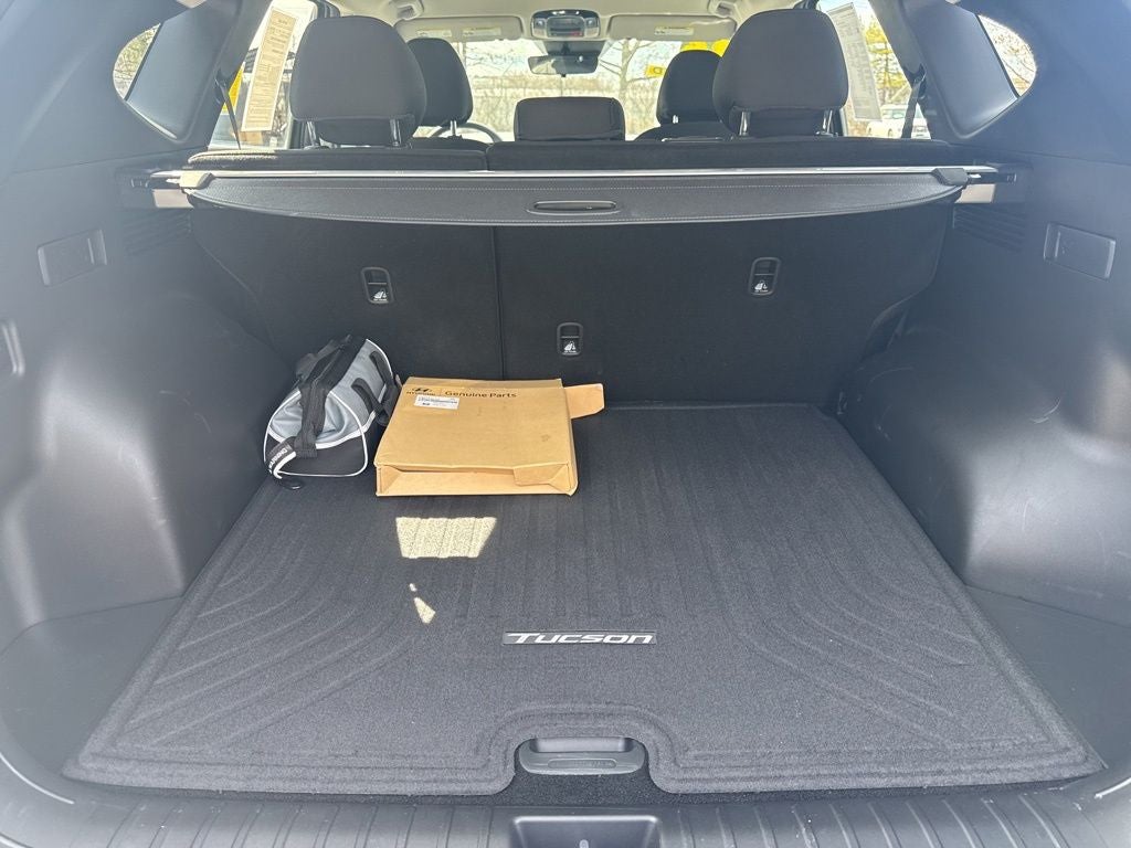 2026 Hyundai TUCSON SE