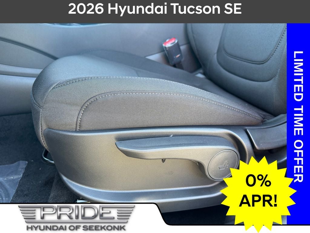 2026 Hyundai TUCSON SE