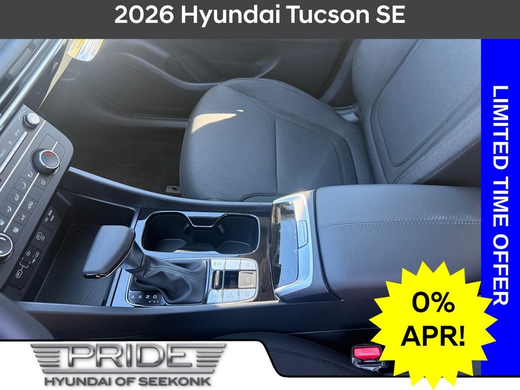 2026 Hyundai TUCSON SE