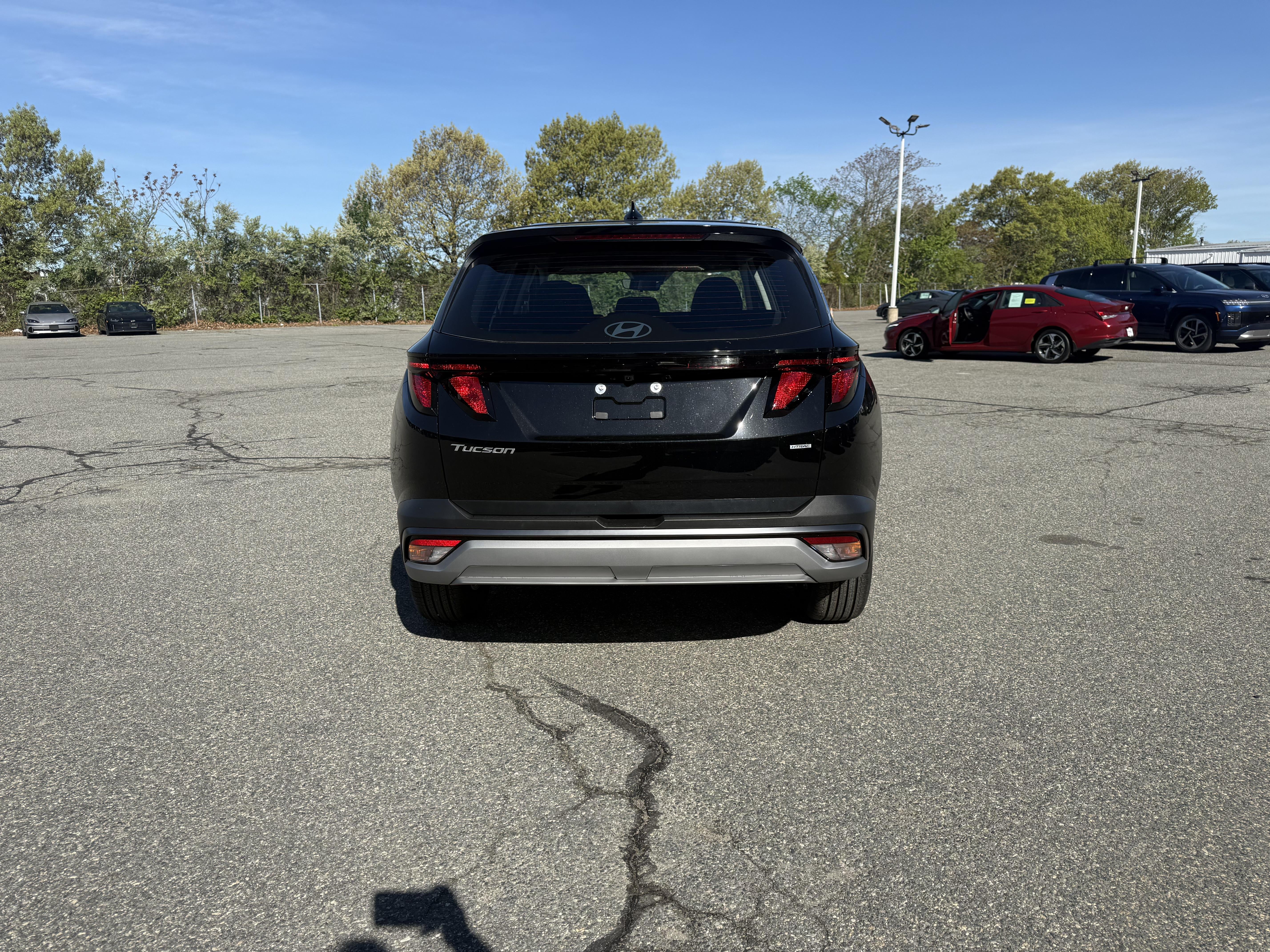 2026 Hyundai TUCSON SE