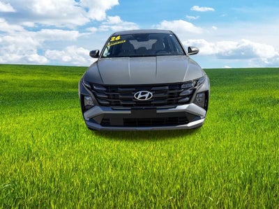 2026 Hyundai TUCSON SE