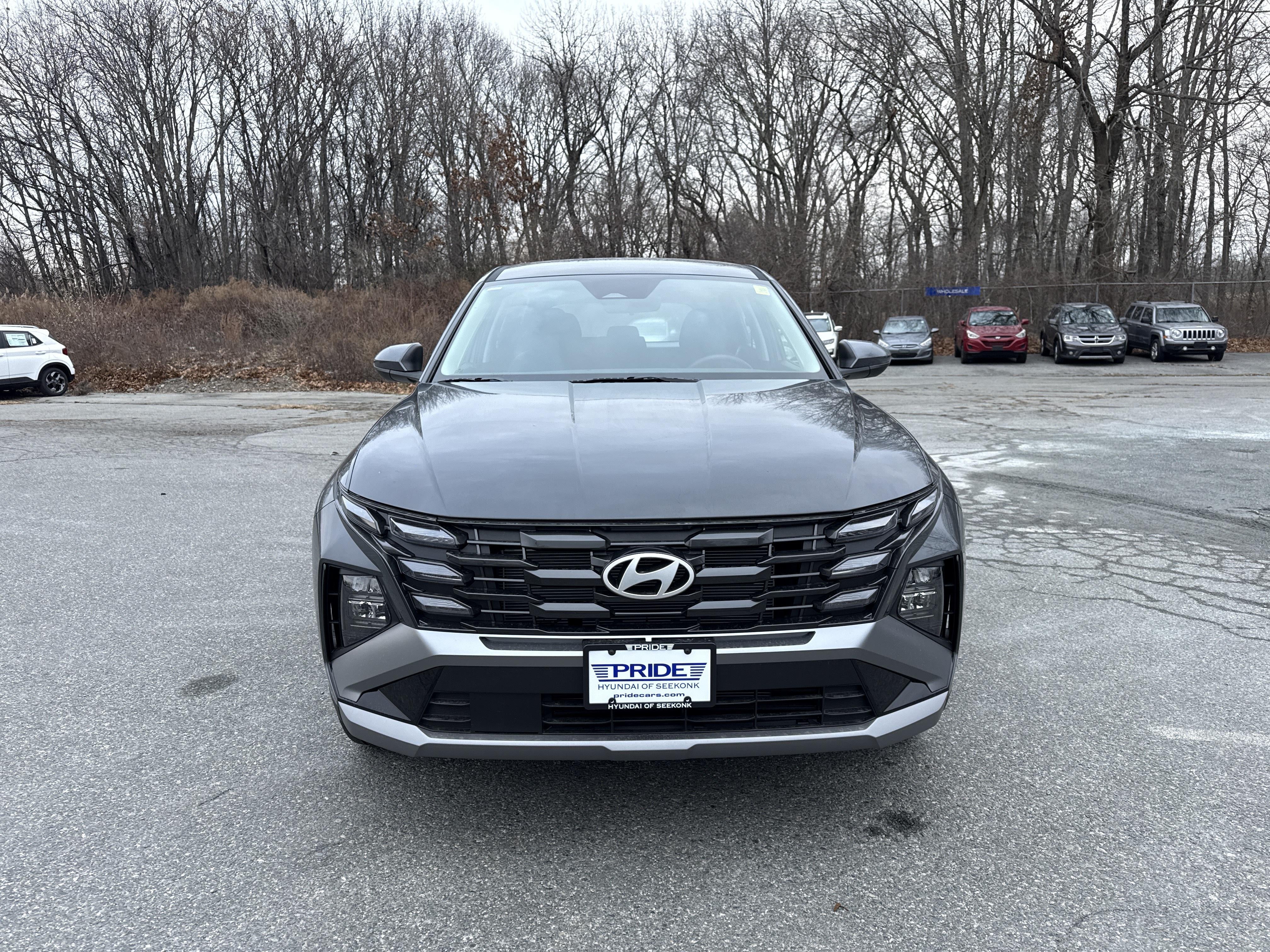 2026 Hyundai TUCSON SE