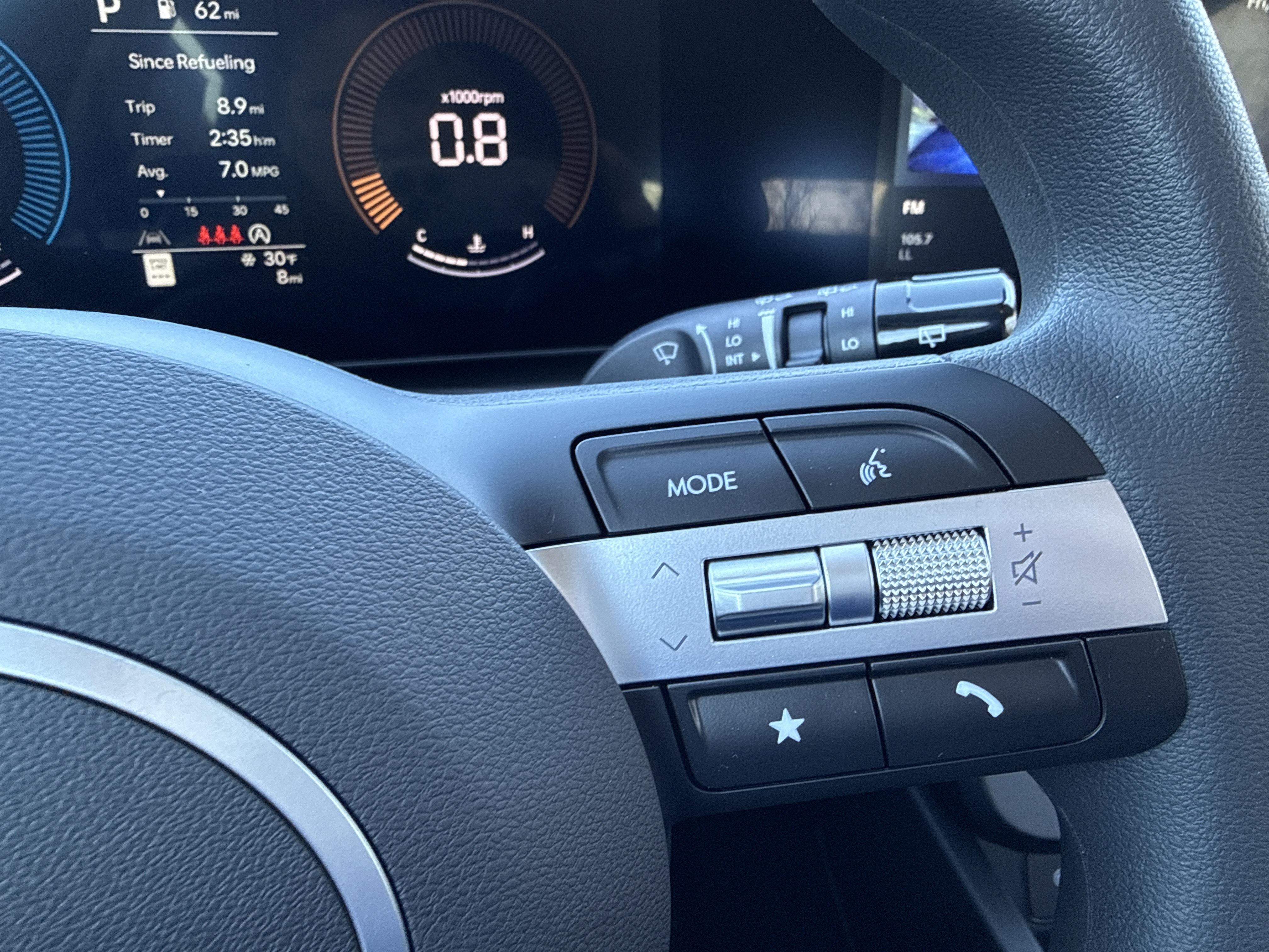 2026 Hyundai TUCSON SE