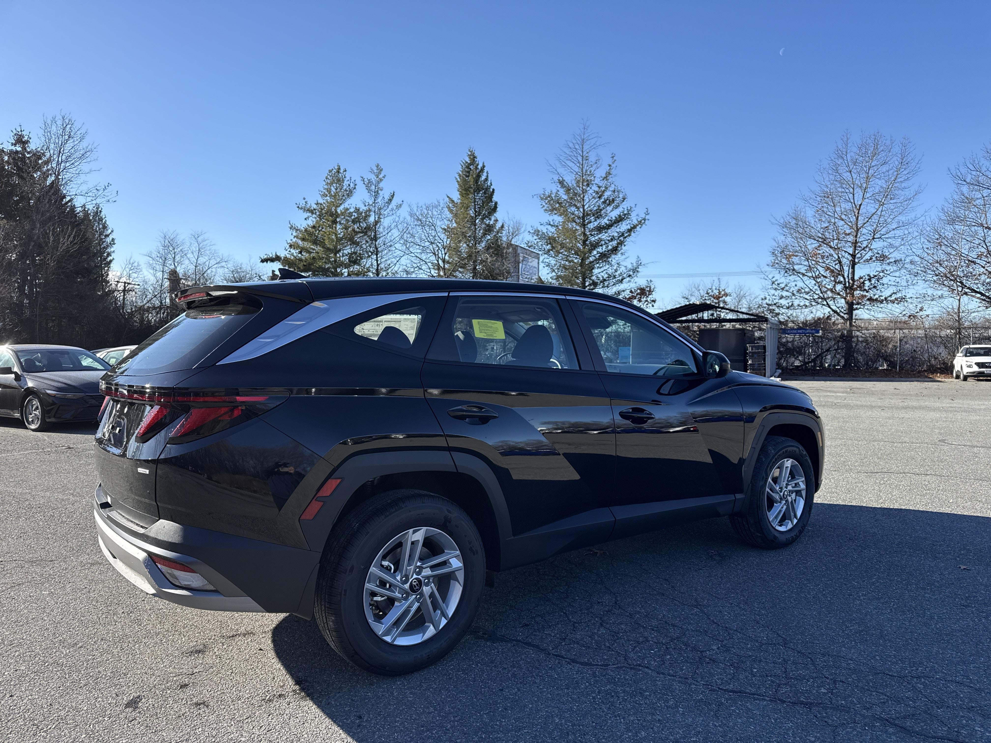 2026 Hyundai TUCSON SE