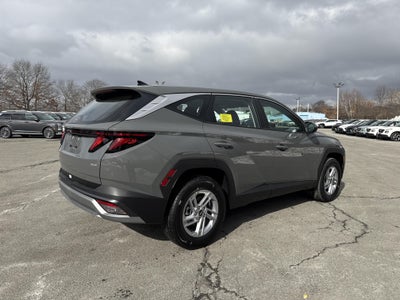 2026 Hyundai TUCSON SE