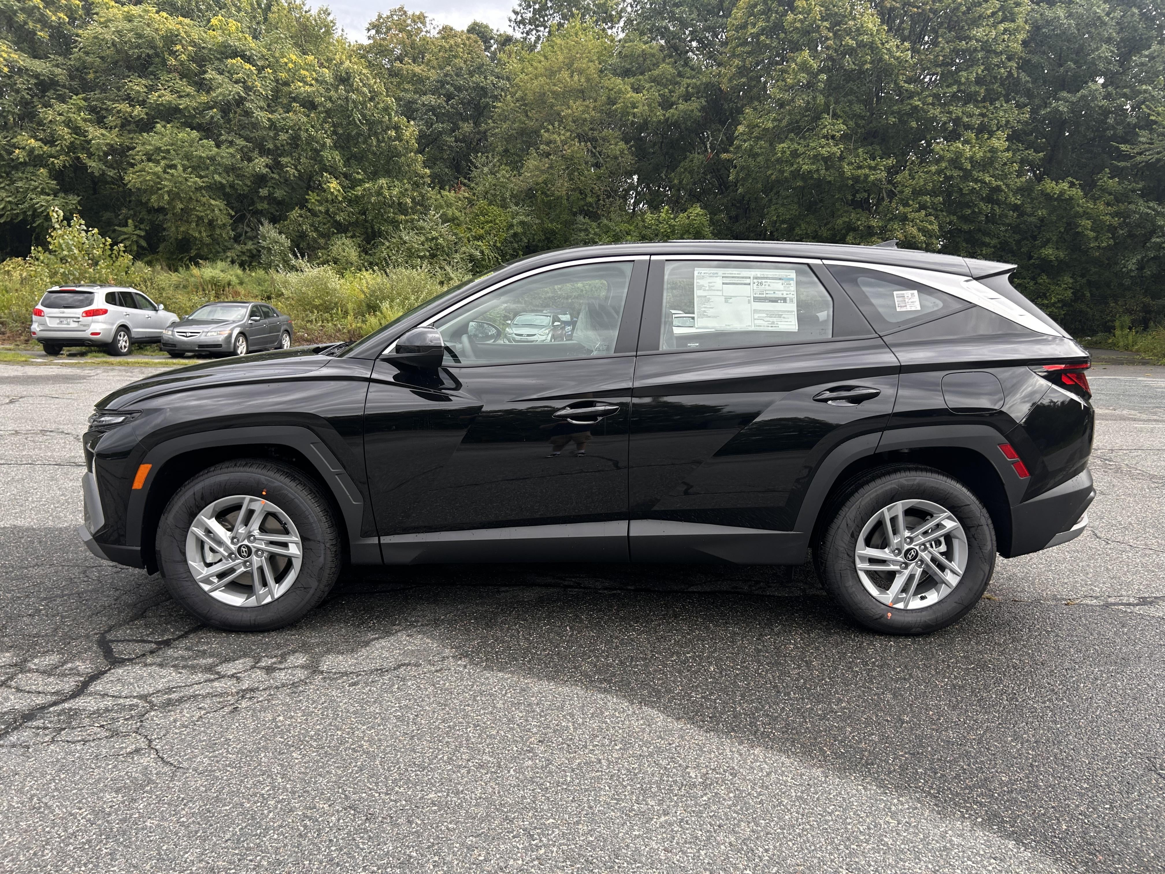 2026 Hyundai TUCSON SE