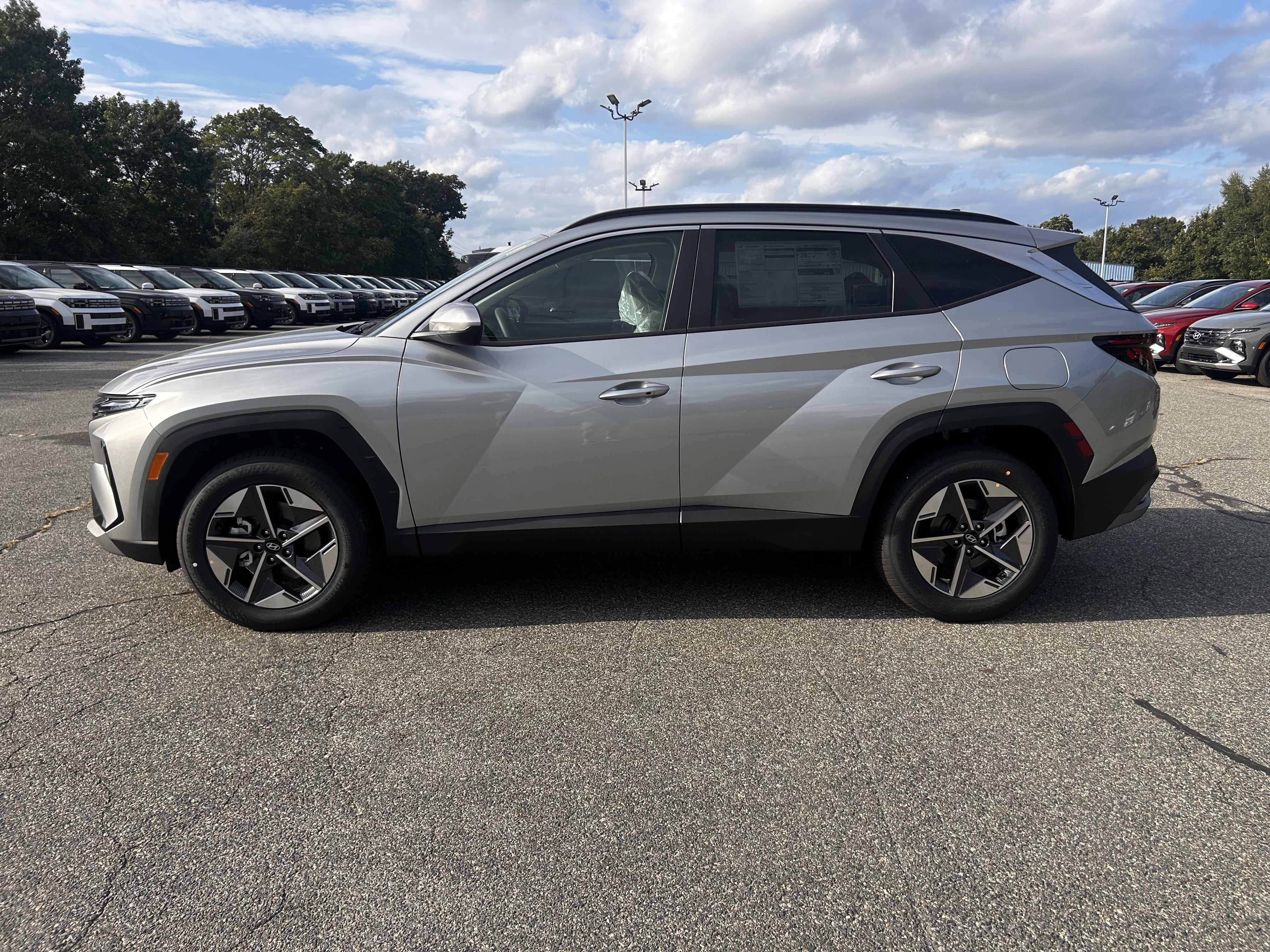 2026 Hyundai TUCSON SEL