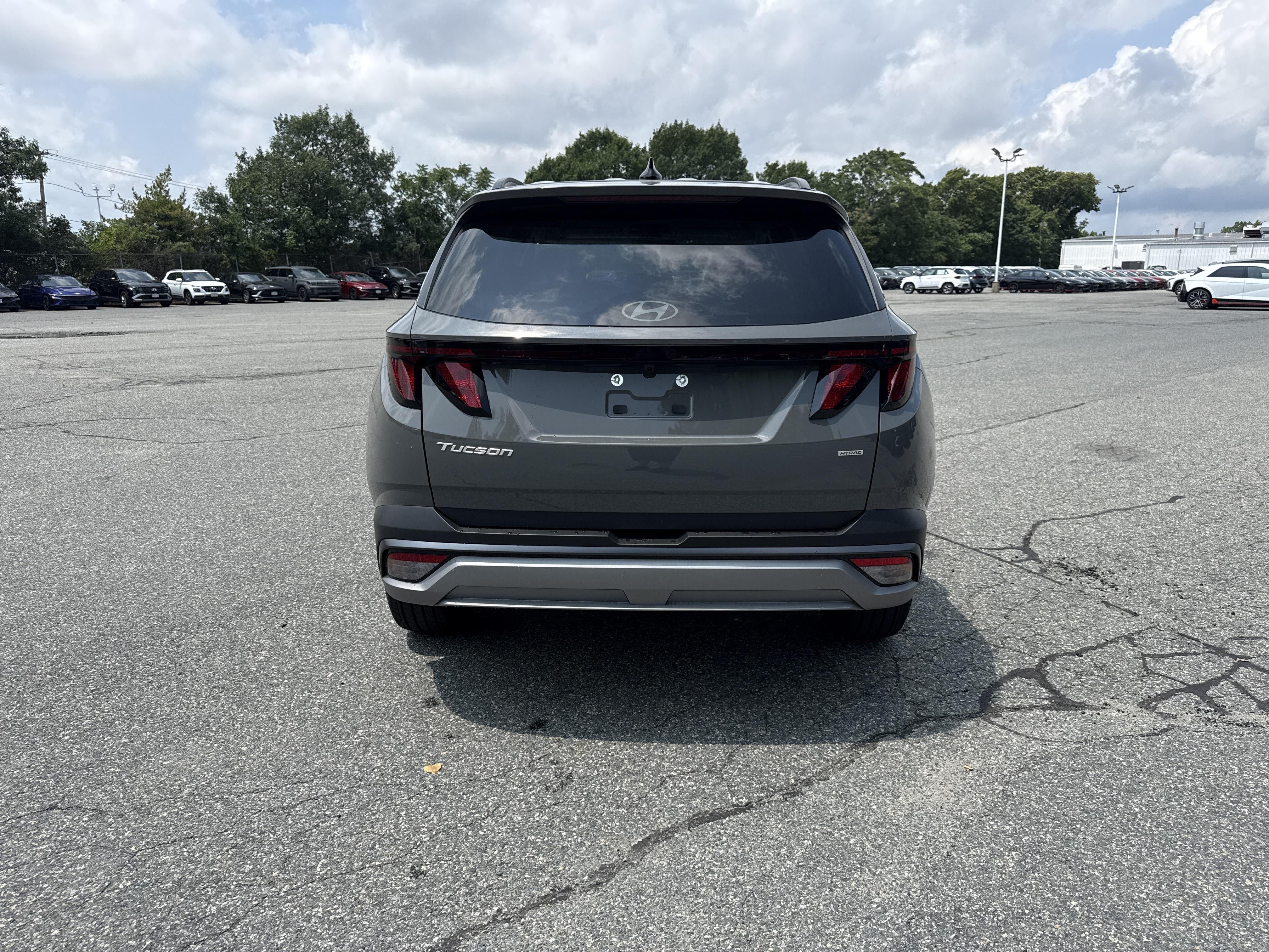 2026 Hyundai TUCSON SEL Plus