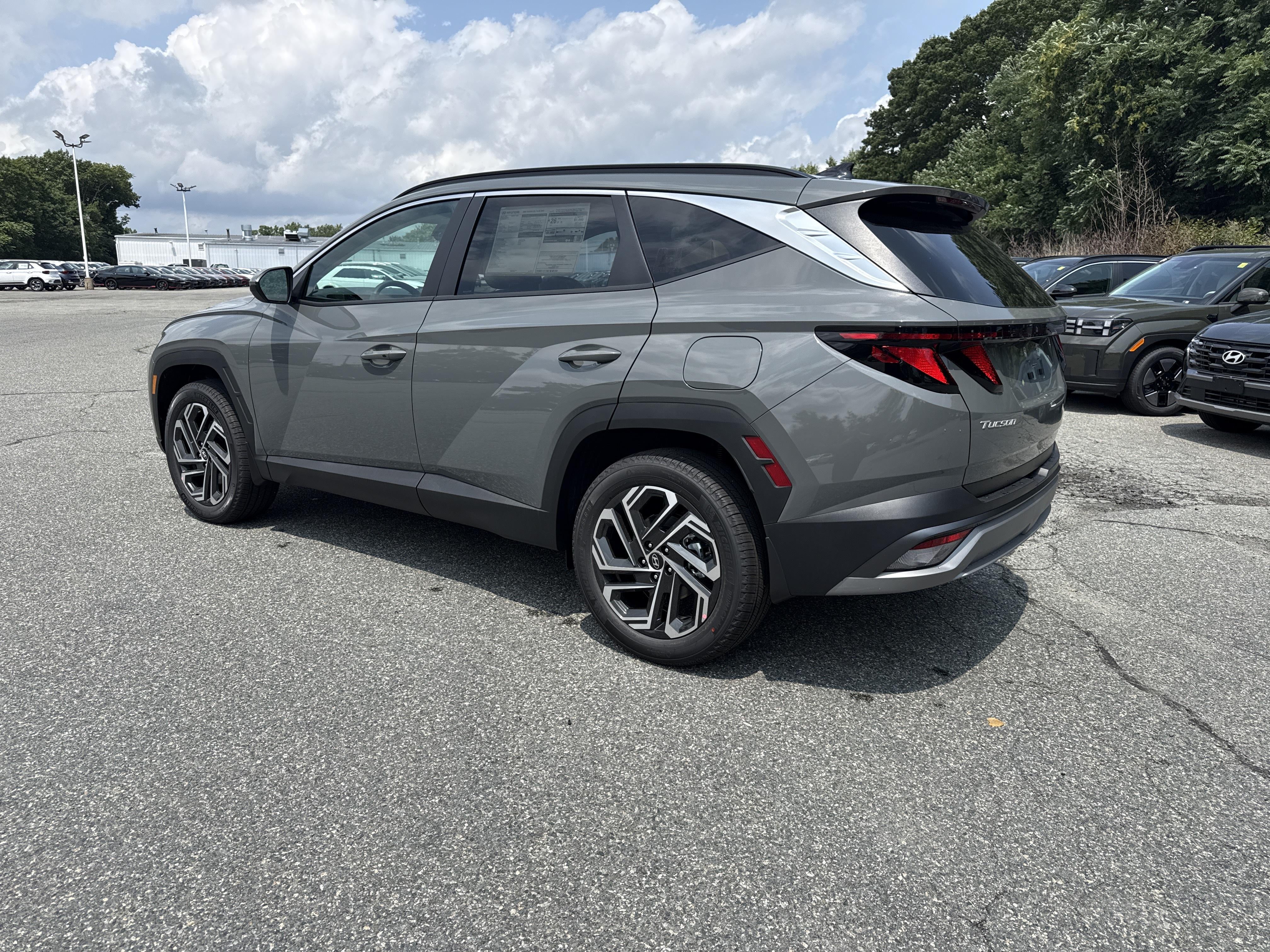 2026 Hyundai TUCSON SEL Plus