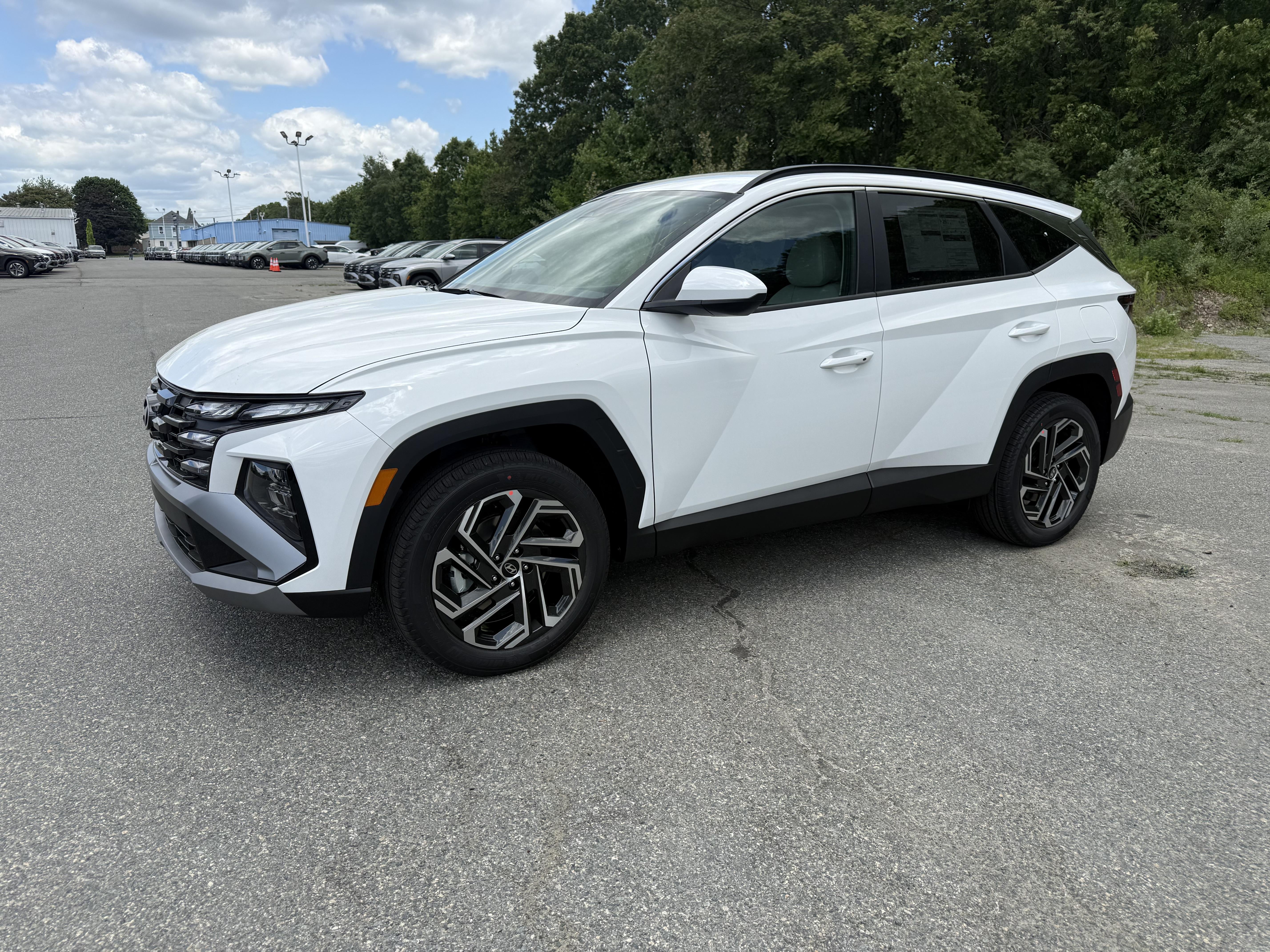 2026 Hyundai TUCSON SEL