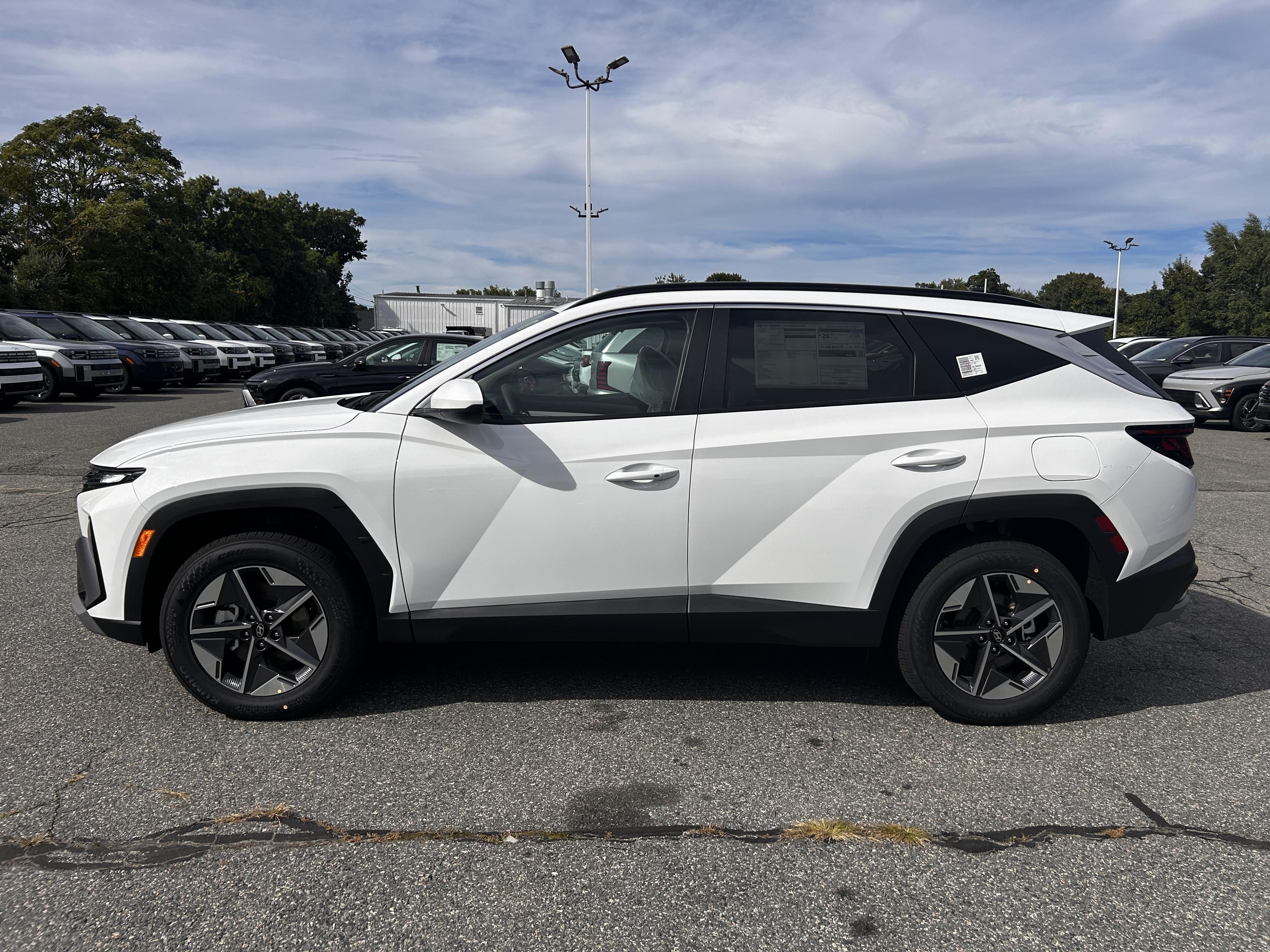 2026 Hyundai TUCSON SEL