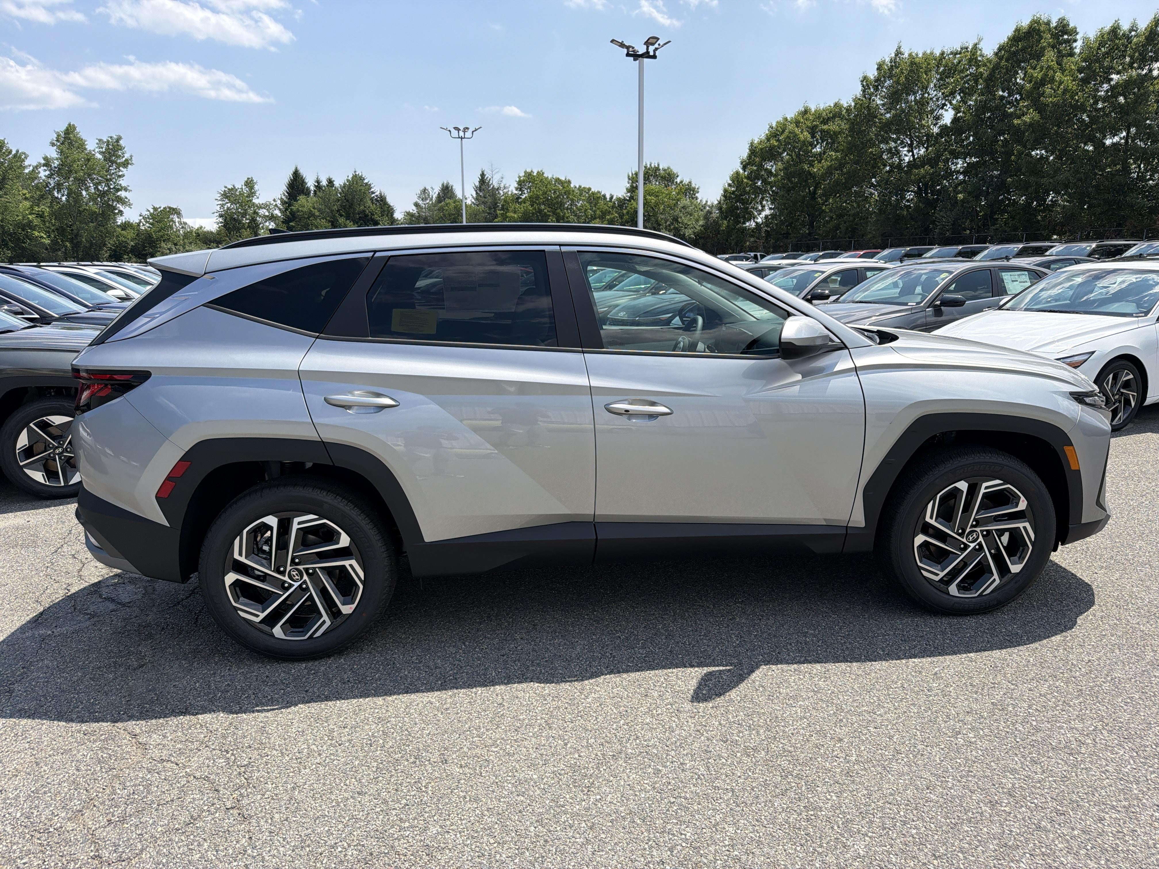 2026 Hyundai TUCSON SEL Plus