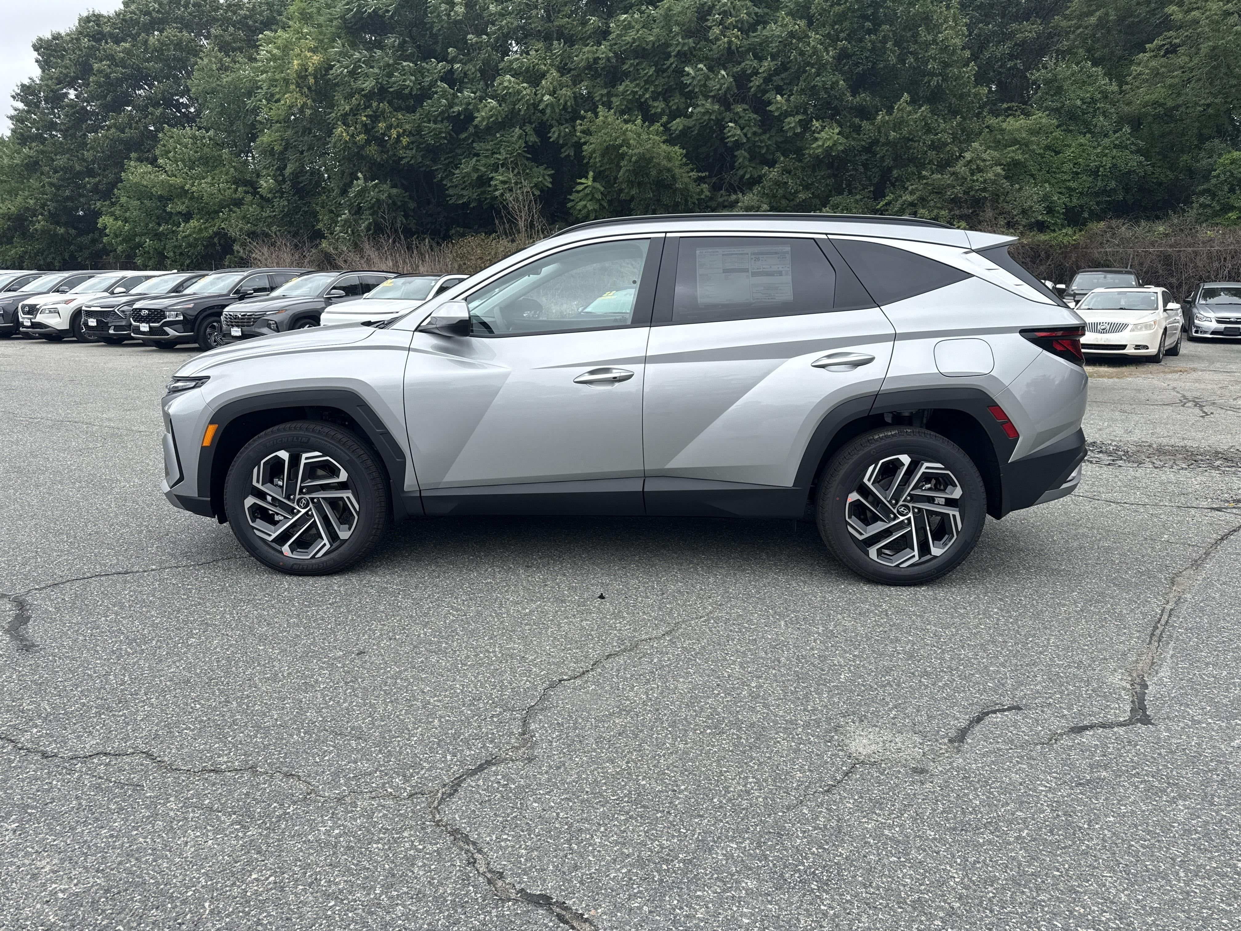 2026 Hyundai TUCSON SEL Plus