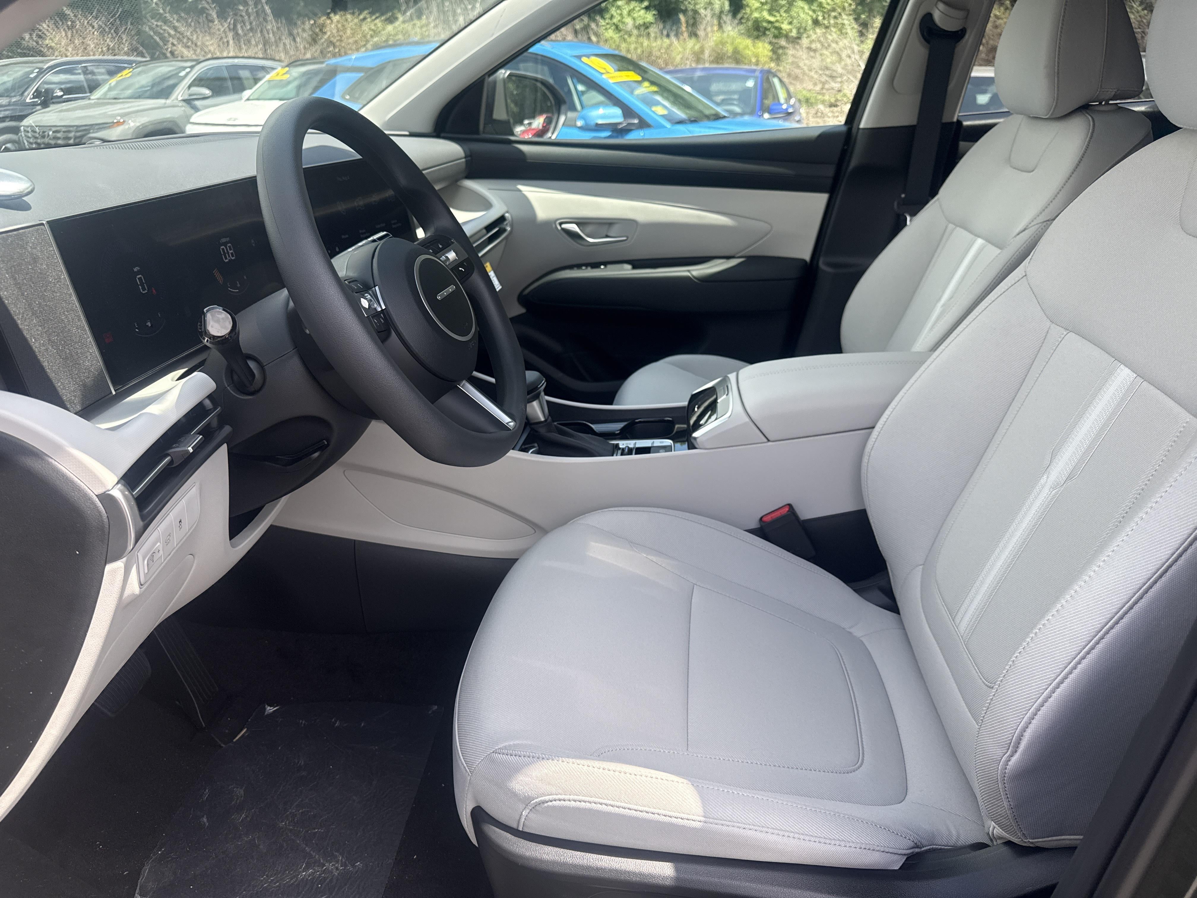 2026 Hyundai TUCSON SEL