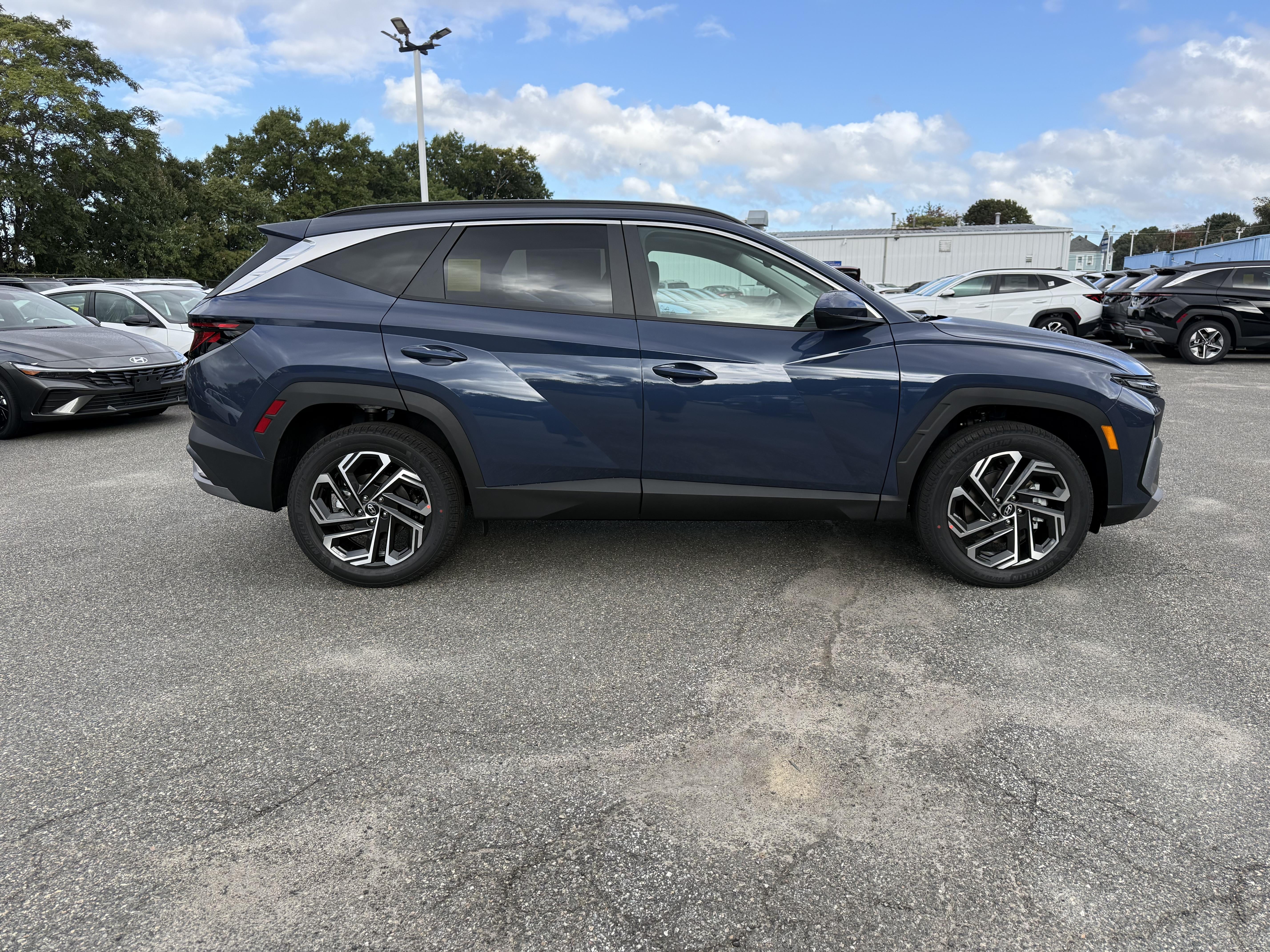 2026 Hyundai TUCSON SEL Plus