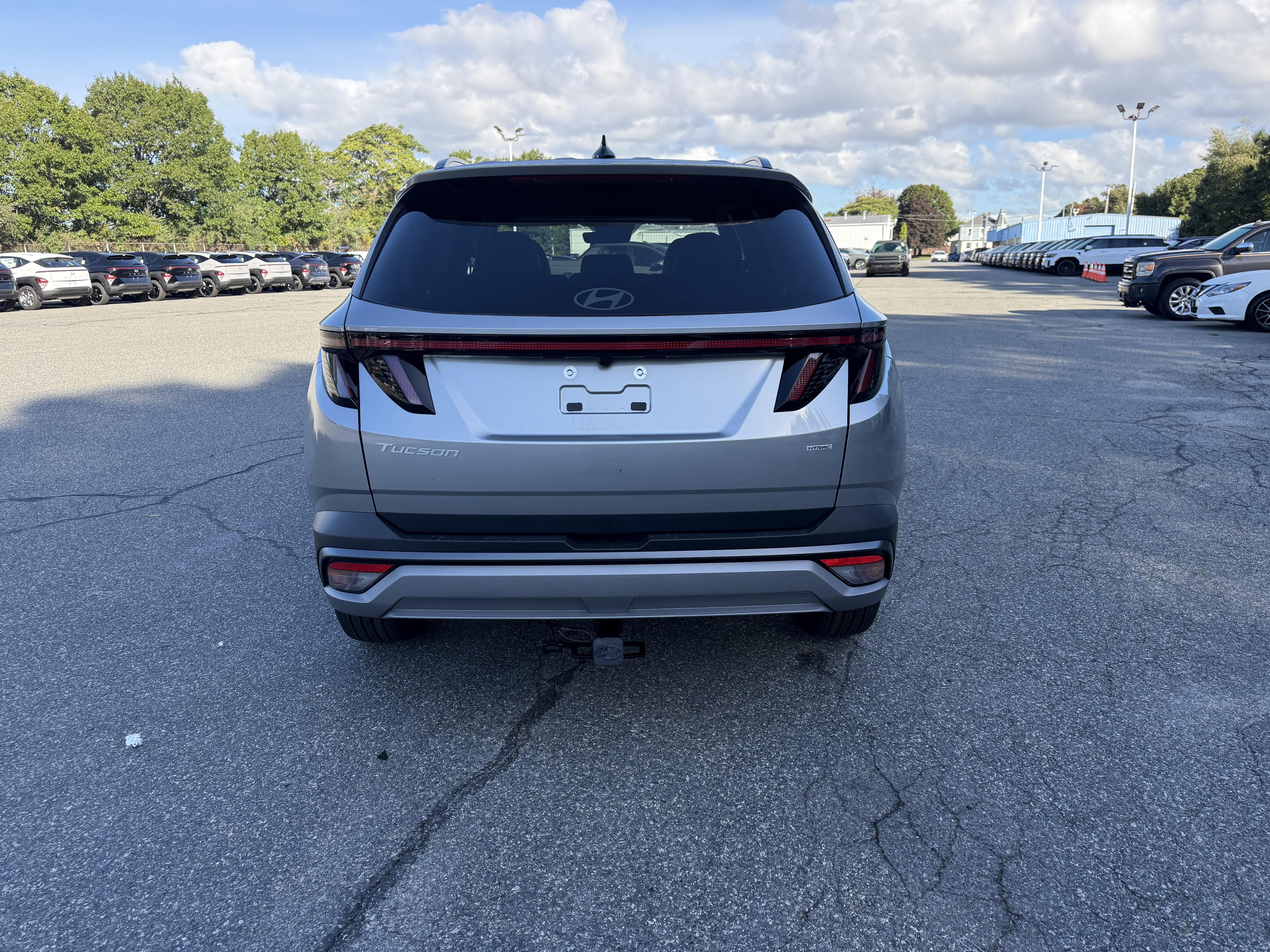 2026 Hyundai TUCSON SEL Premium
