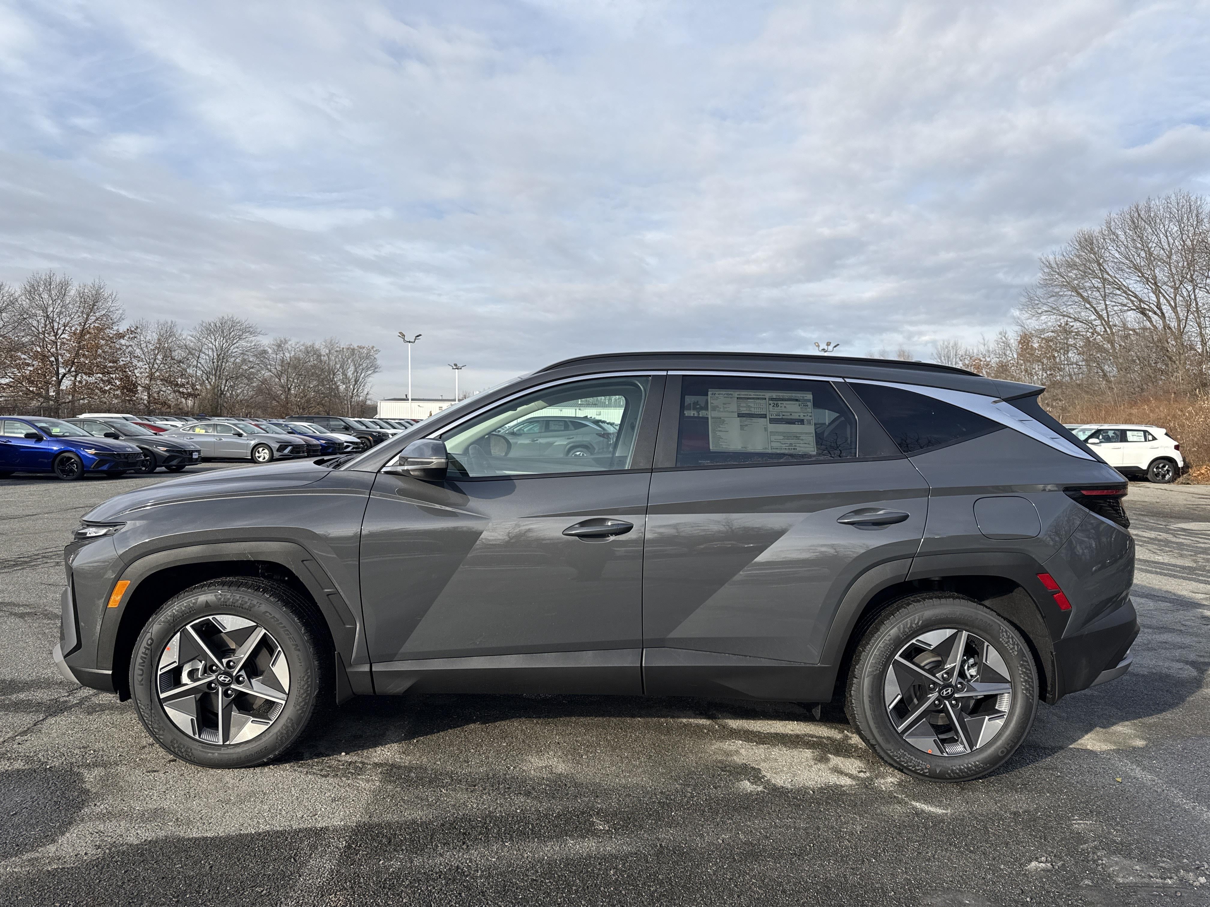 2026 Hyundai TUCSON SEL Premium