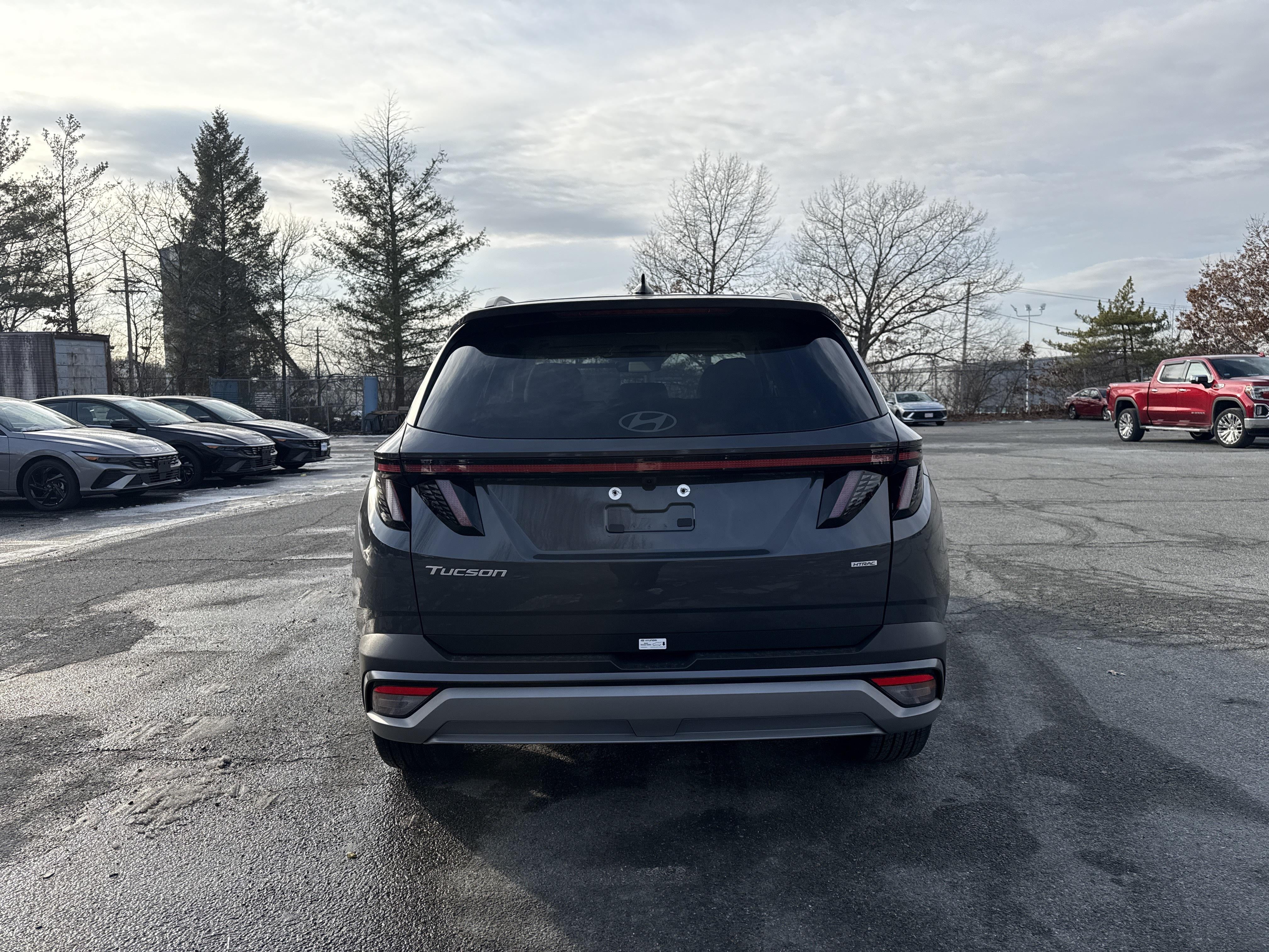 2026 Hyundai TUCSON SEL Premium