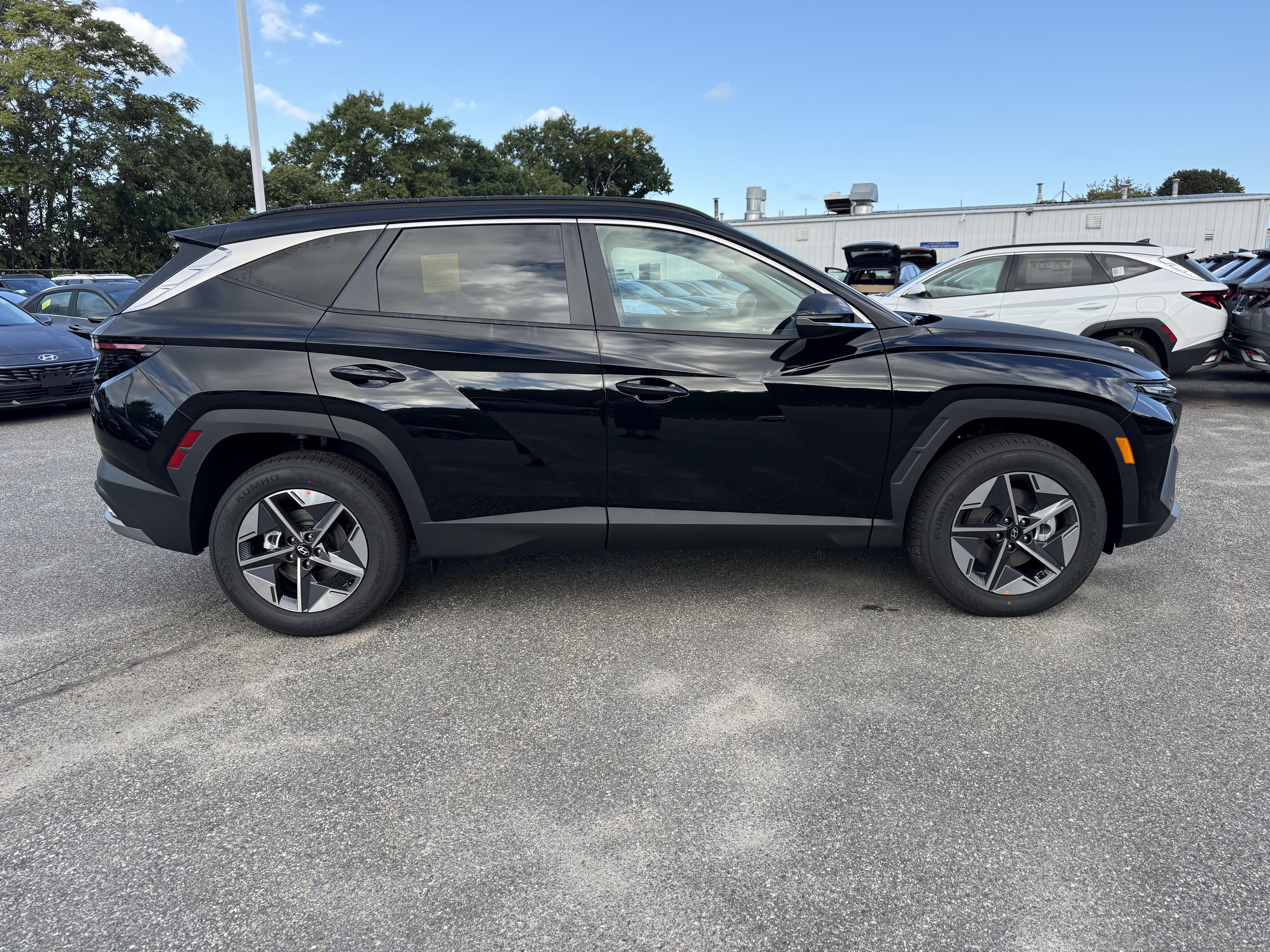 2026 Hyundai TUCSON SEL Premium