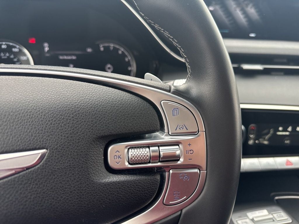 2025 Genesis GV70 2.5T